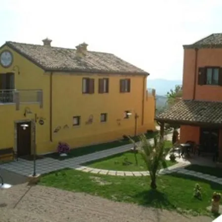Vakantieboerderij Poggio Del Sole Country House Città Sant'Angelo